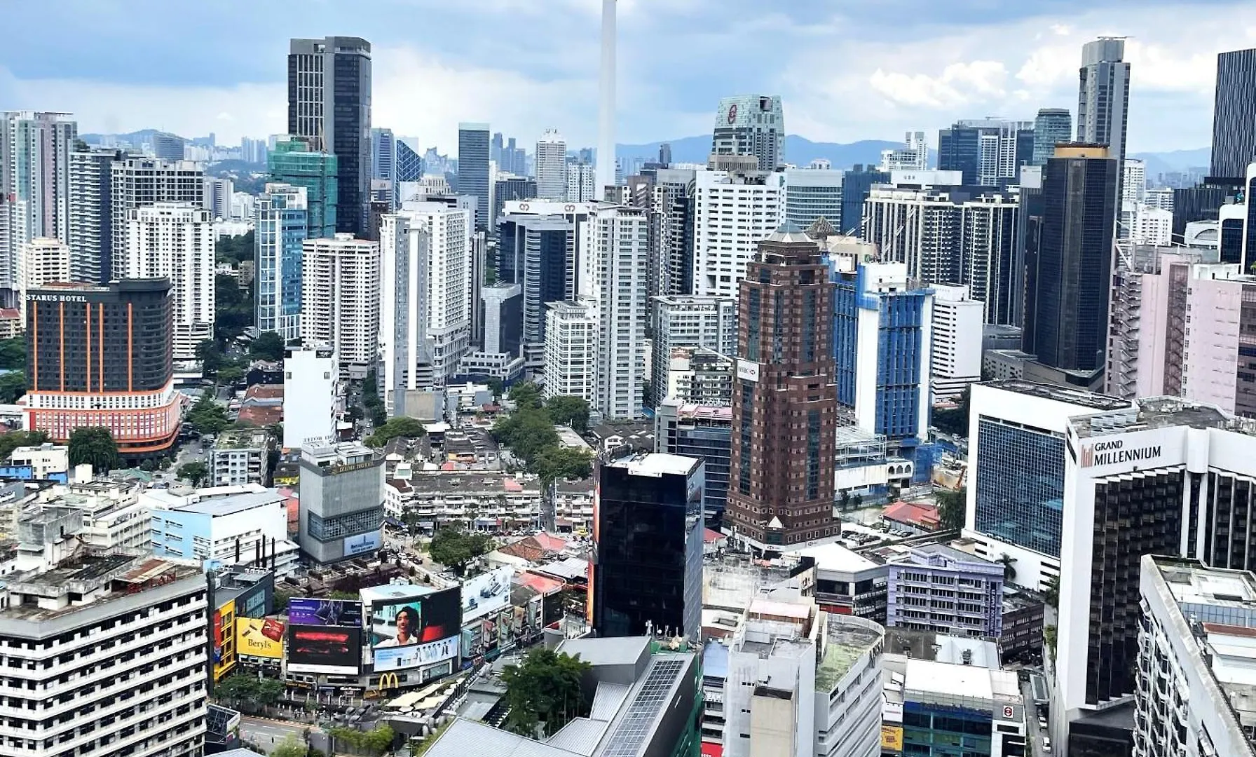 Axon Suites By Starplus Kuala Lumpur Hotel