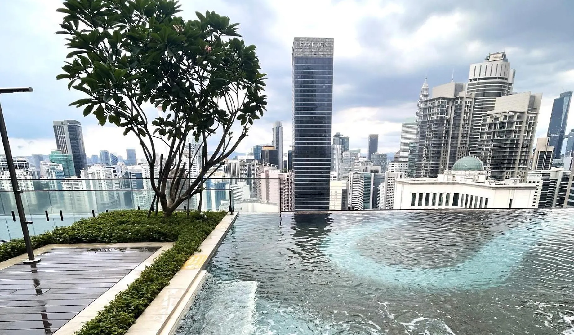 Axon Suites By Starplus Kuala Lumpur 4*,