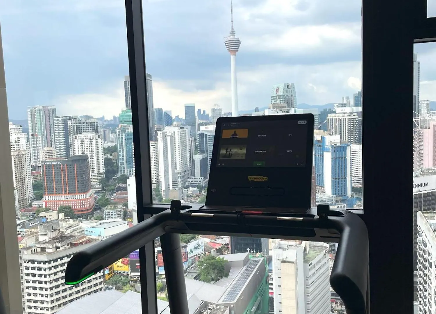 Axon Suites By Starplus Kuala Lumpur